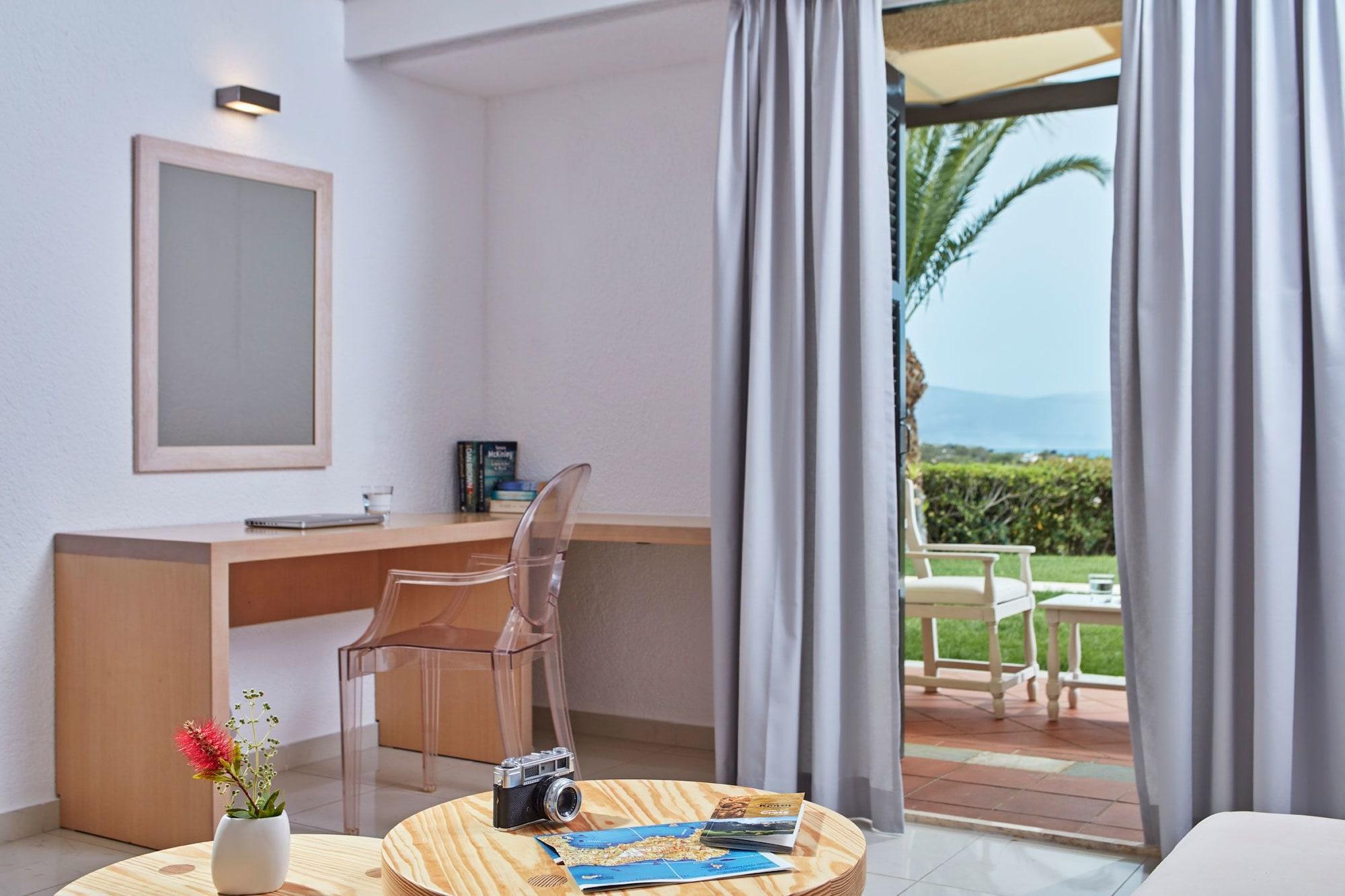 Elounda Palm Hotel & Suites Bagian luar foto